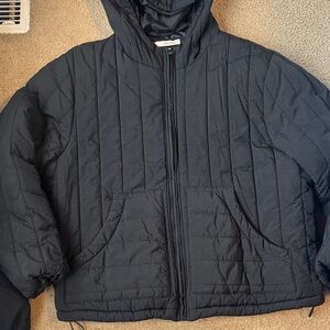 Light Quilted Hooded Jacket in Black